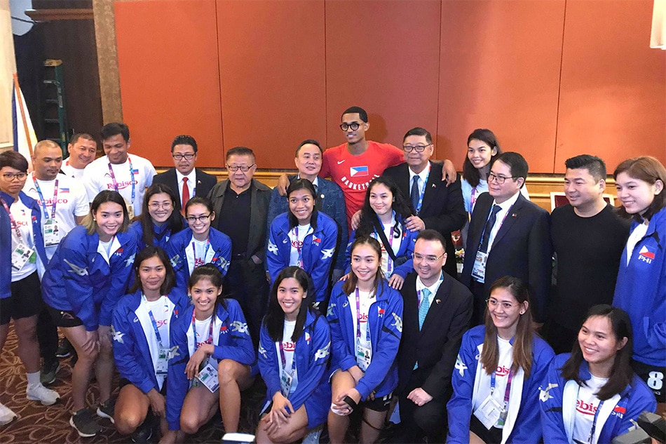Asian Games: PH women’s volleyball team draws inspiration from Clarkson ...