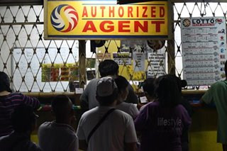 'Walang anomalya': Operasyon ng lotto ipinabalik ni Duterte