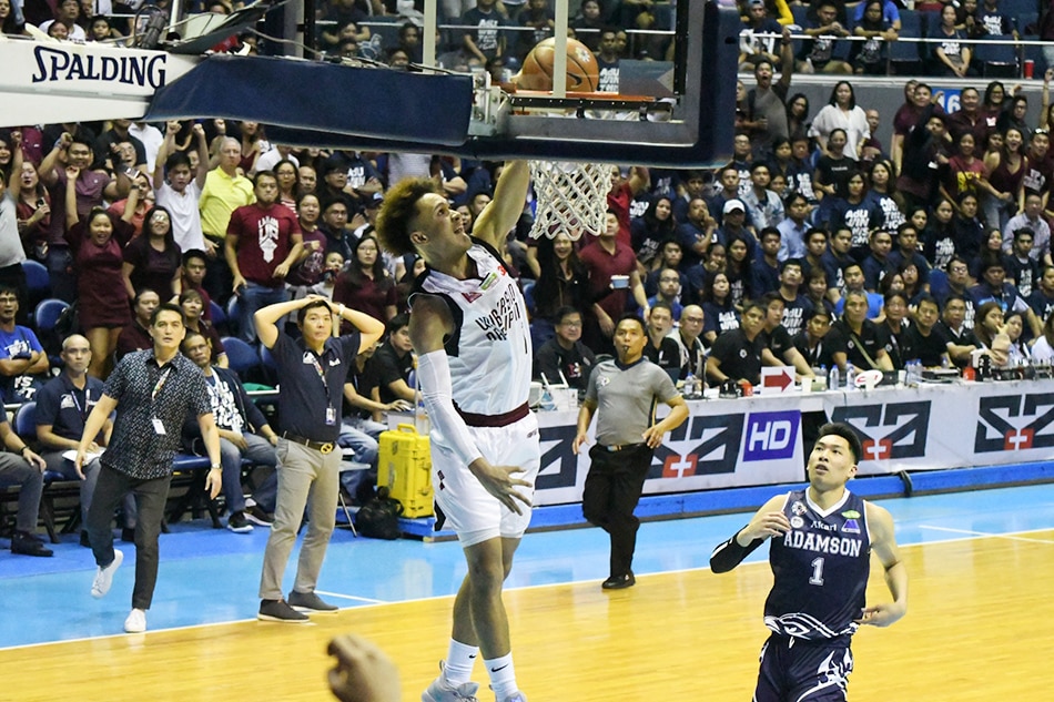 At long last! UP Fighting Maroons top Adamson for 1st UAAP finals trip in 32 years 1