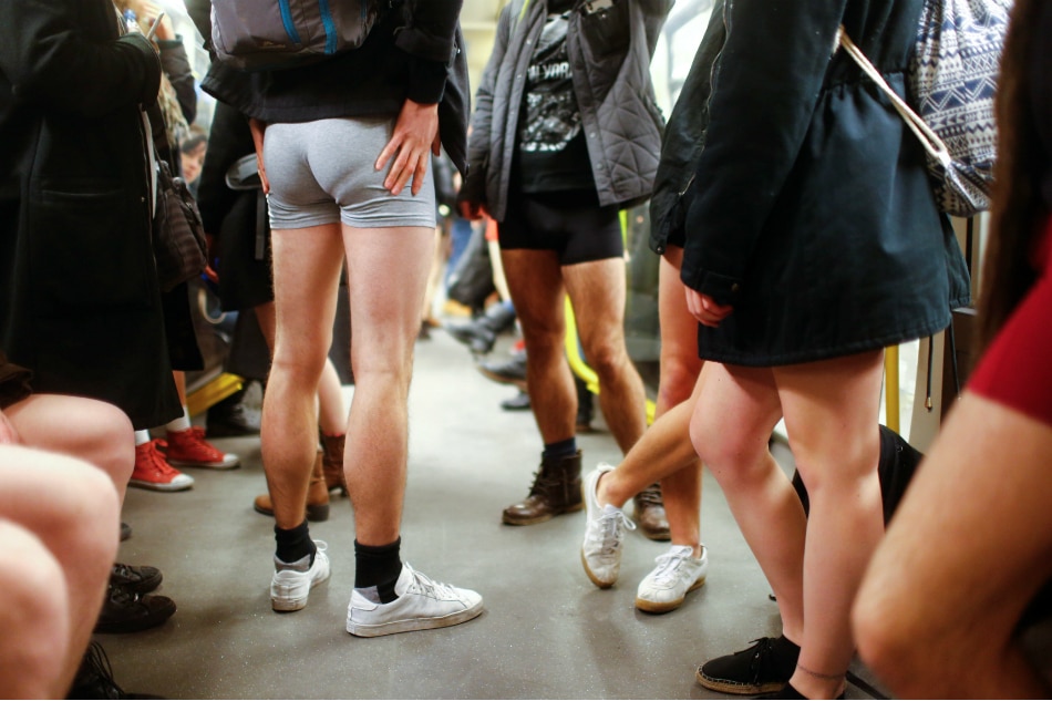 LOOK: Train passengers join worldwide 'No Pants Ride' ABS-CBN New...