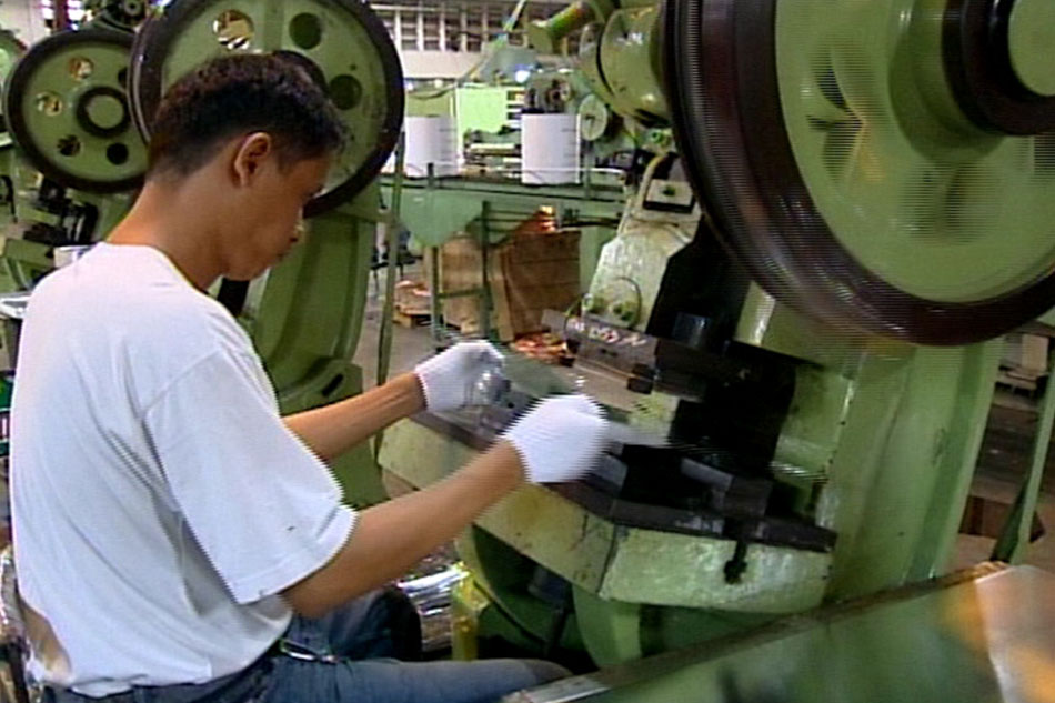 ALAMIN: Mga trabaho sa industriya ng manufacturing | ABS-CBN News