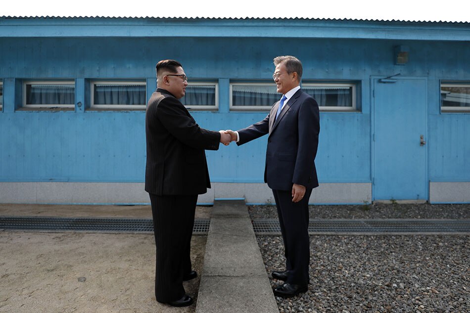 When Kim met Moon: The historic Korean summit in photos 1