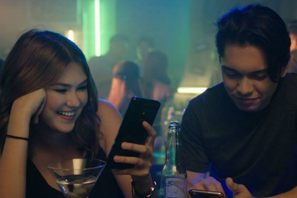 Movie review: Sizzling chemistry lifts relatable &#39;Exes Baggage&#39; 1