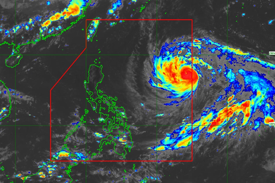 Bagyong Paeng, di pa mararamdaman kahit nasa PAR na  ABSCBN News