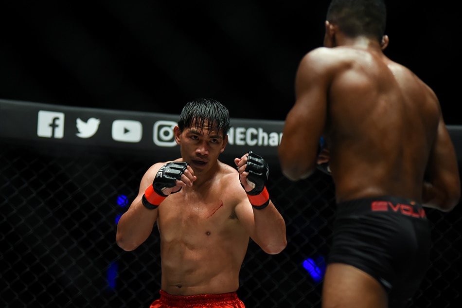 MMA: Folayang rewarded for making good on vow to be unpredictable 1
