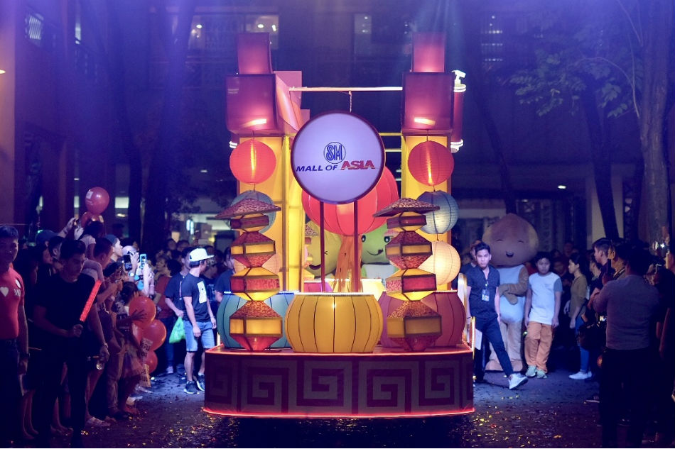 Why these Chinese New Year parade floats were showstoppers | ABS-CBN News