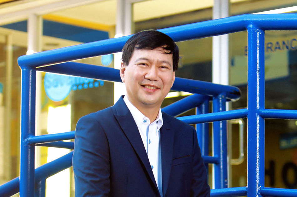 How a fast food crew became president of a big supermarket chain