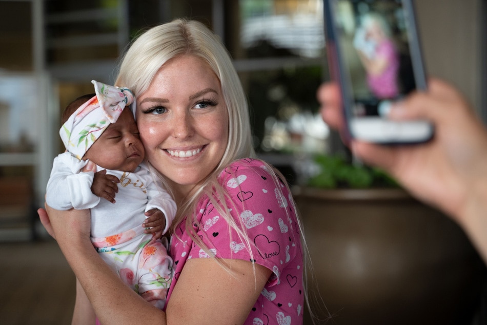 World's tiniest surviving baby born in California | ABS-CBN News