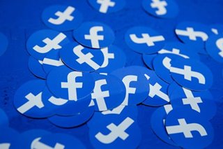 Social media accounts na konektado sa militar, pulis, 'winalis' ng Facebook