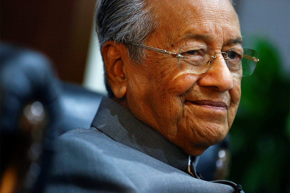 Malaysia revives massive Chinese rail project