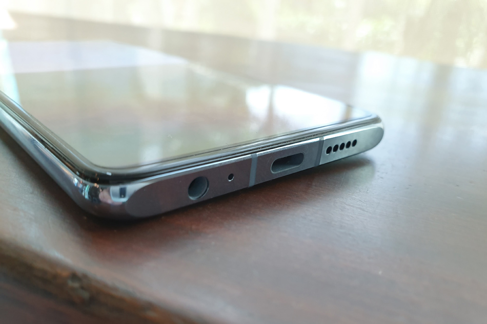 Huawei P30 Pro Periscope Camera Internals Revealed in New Teardown Video