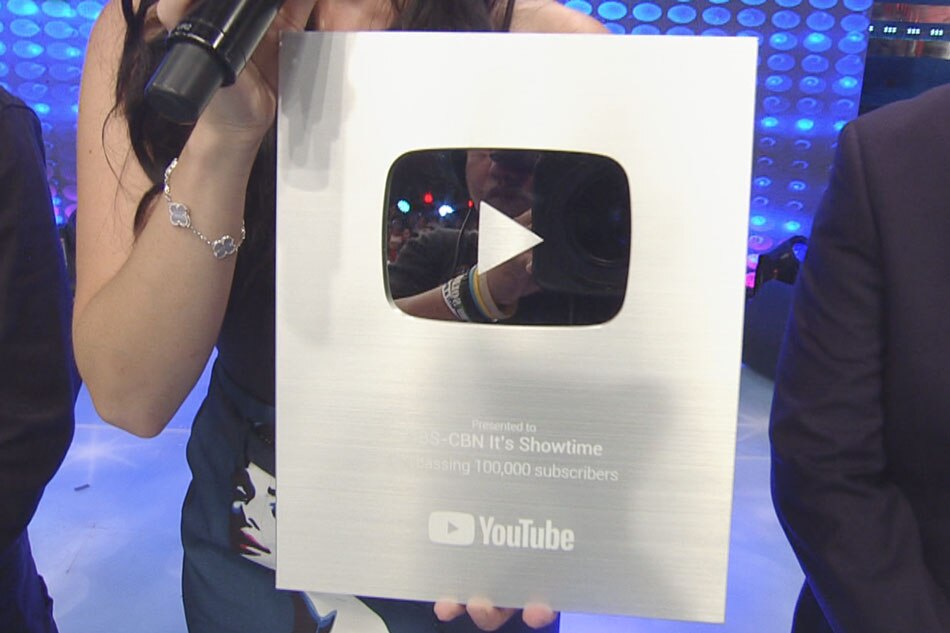 It S Showtime Gets Youtube S Silver Play Button Abs Cbn News