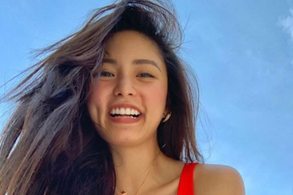 Look: Kim Chiu's Fresh And Dainty Swimsuit Outfits In Balesin