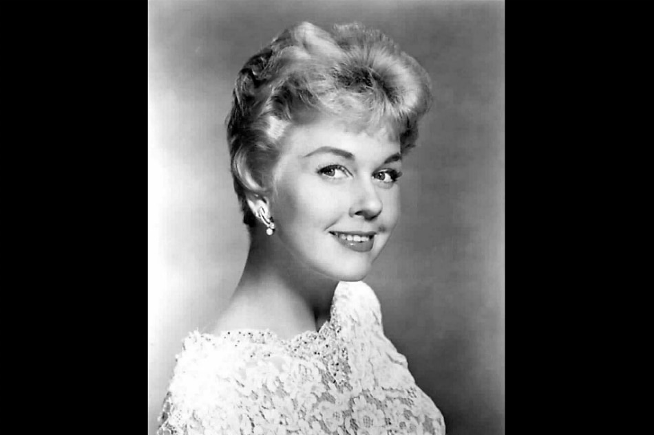 Hollywood Icon Doris Day Dead At 97 Abs Cbn News