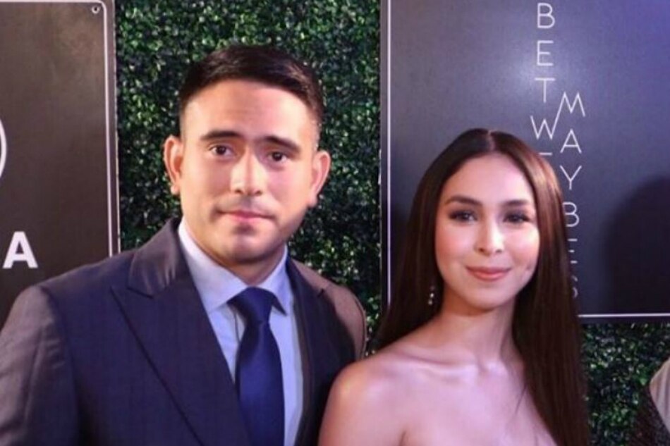 LOOK: Julia, Gerald arrive together at ‘Between Maybes’ premiere | ABS ...