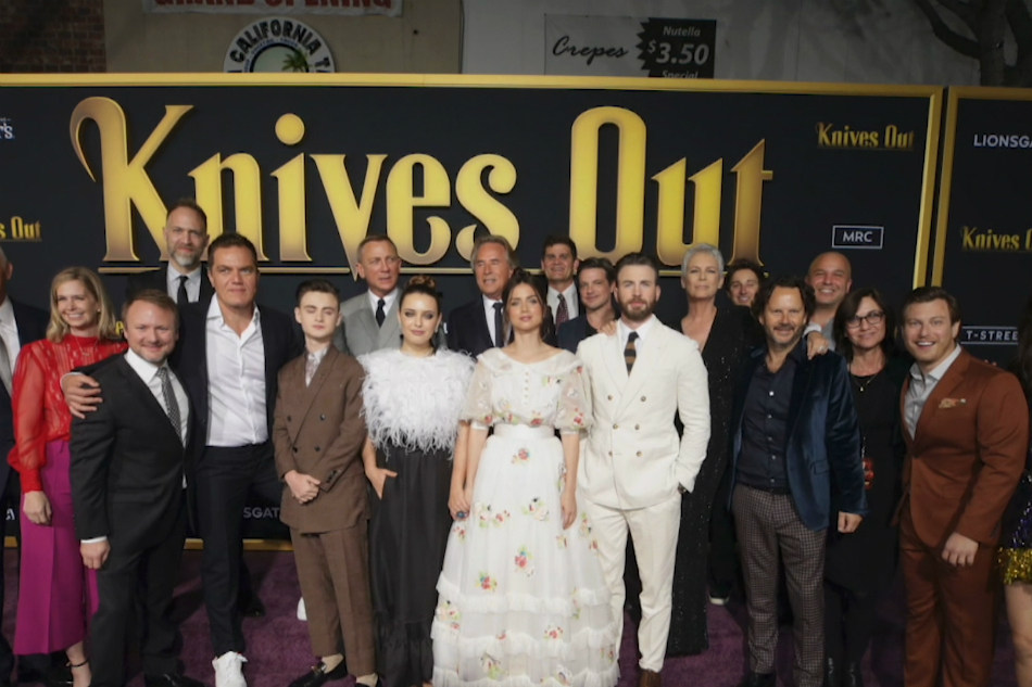 Daniel Craig at Chris Evans, sumabak sa comedy sa 'Knives Out'