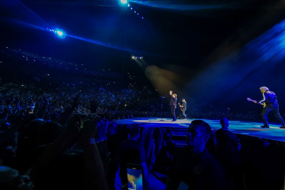 IN PHOTOS: After 4 decades, U2 holds first PH concert 3