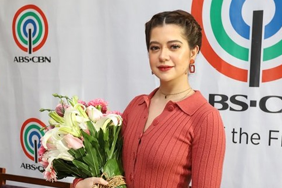 IN PHOTOS: 13 Kapamilya stars renew contract with ABS-CBN 2