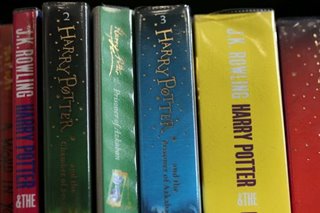 Catholic school priest bans 'Harry Potter' books on exorcist advice