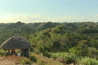 Mala-Chocolate Hills sa Albay, dinarayo