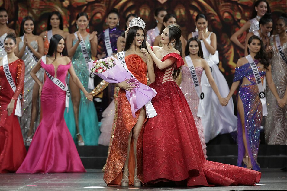 IN PHOTOS: Beauty queens dazzle in 2019 Binibining Pilipinas coronation ...