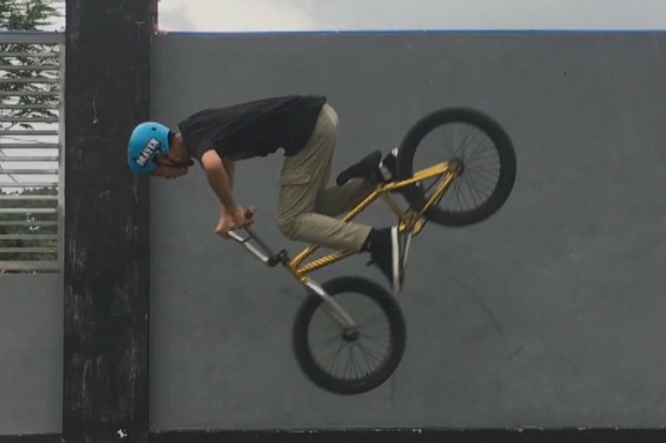 Download 450 Koleksi Background Anak Bmx Terbaik