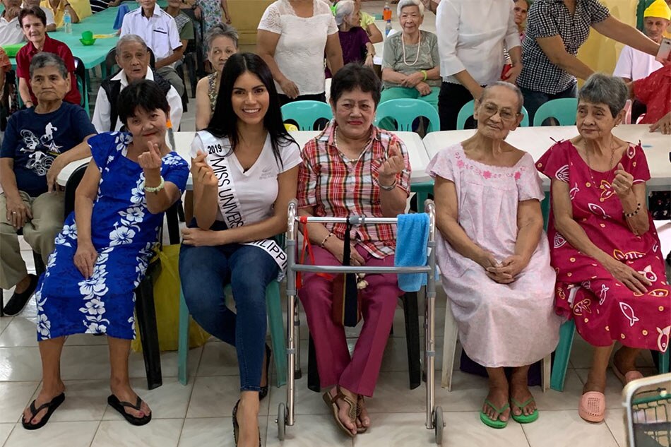 Gazini Ganados in senior citizens&#39; embrace for Miss Universe advocacy 3