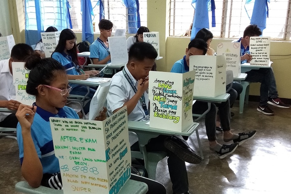 Sagot sa pangongopya? Hugot lines habang exams | ABS-CBN News