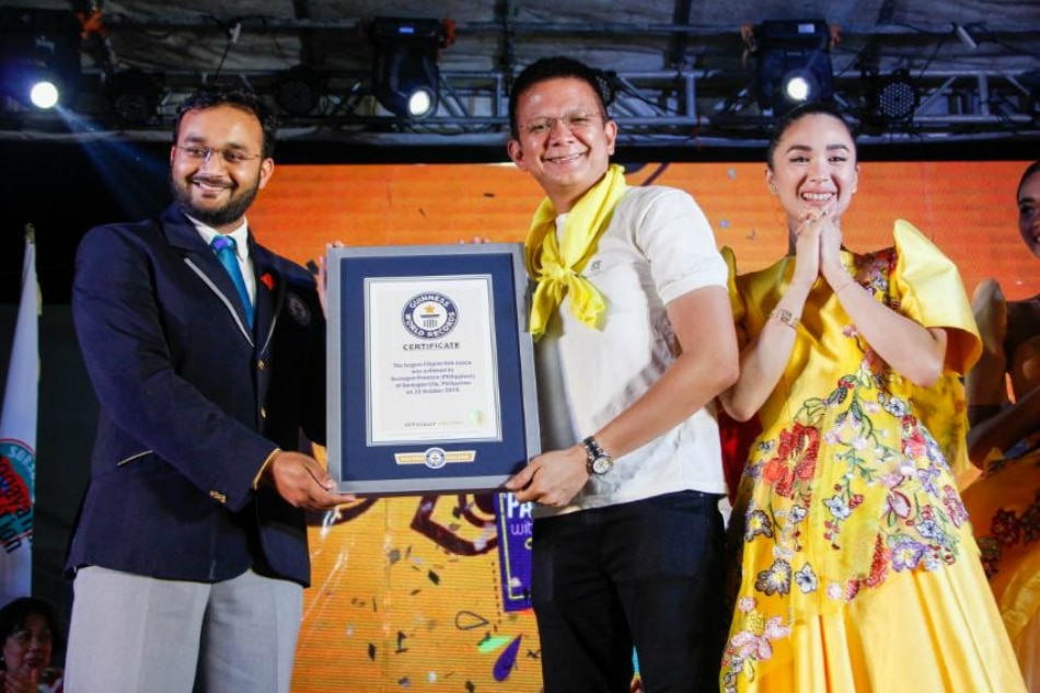 LOOK: Sorsogon folk dancers groove their way to Guinness record books 3