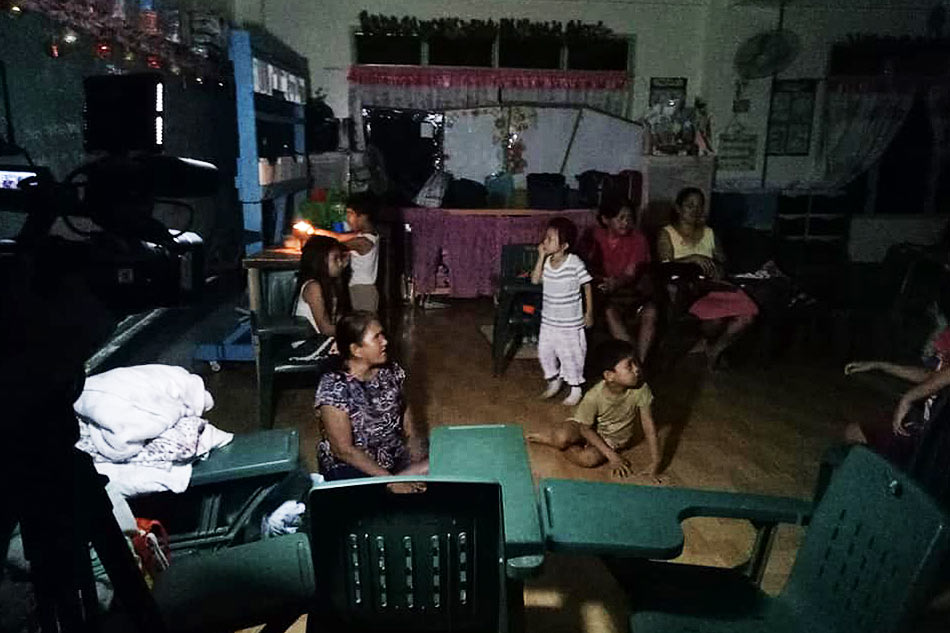 Ilang residente ng Legazpi City, nananatili sa evacuation center 1