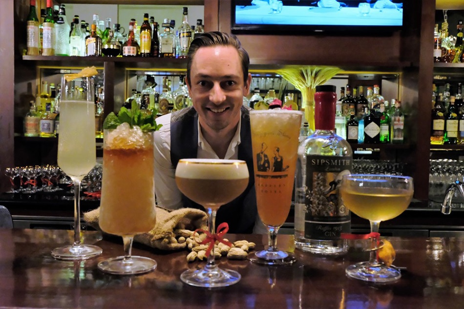 World-renowned mixologist takes over bar in Makati 1