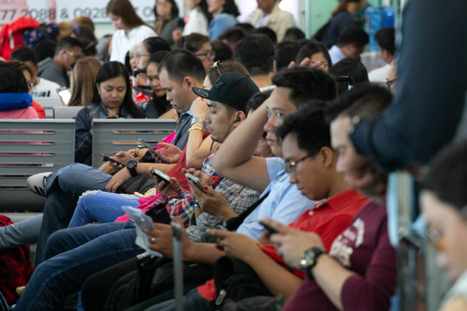 2019 Yearender: Tech -- Third telco, 5G loom as iPhone goes &#39;Pro&#39; 4