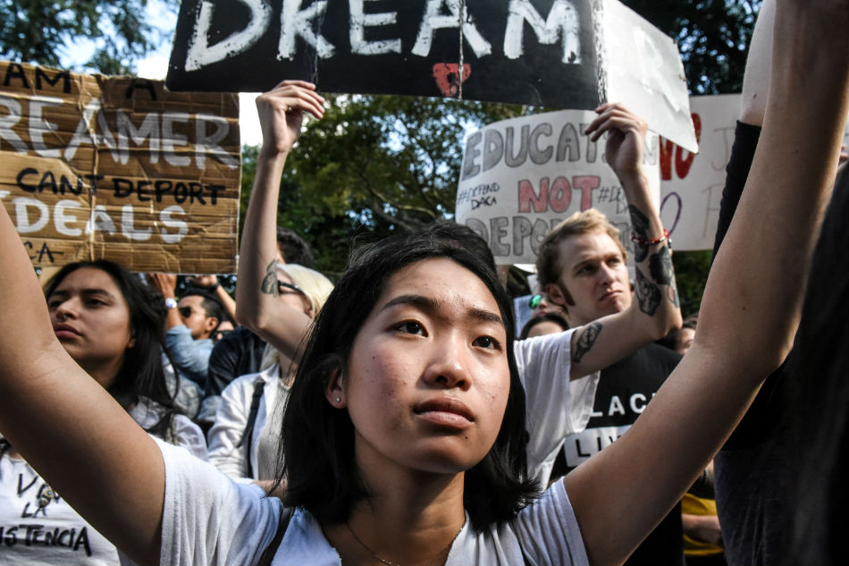 Us Supreme Court Rules Against Trump Bid To End Dreamers Immigrant Program Abs Cbn News 