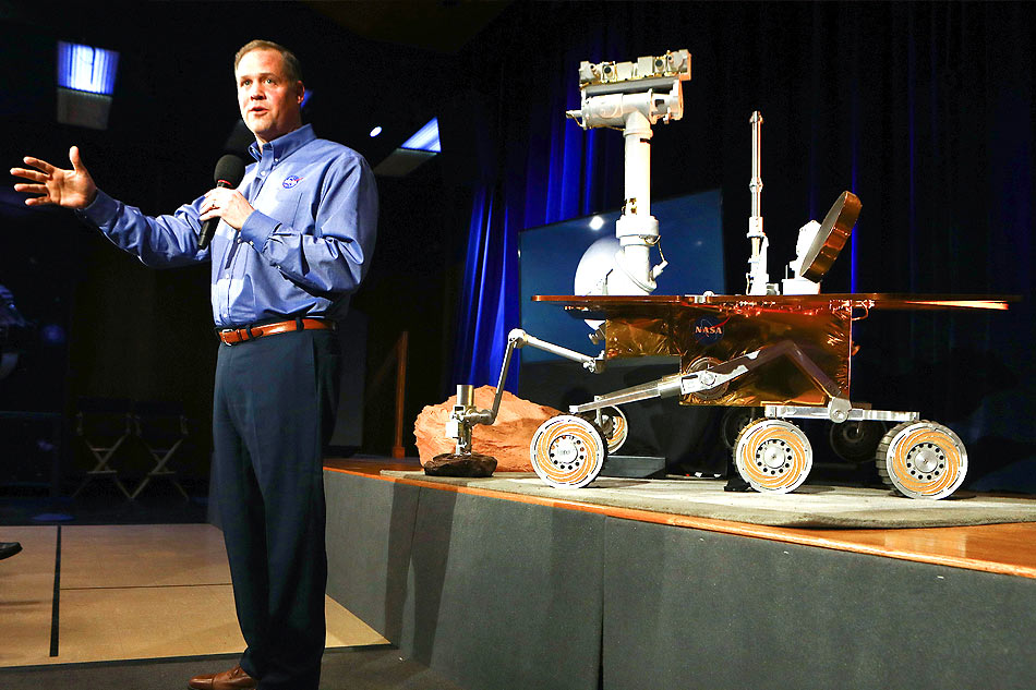 Mission complete: NASA announces demise of Opportunity rover 1