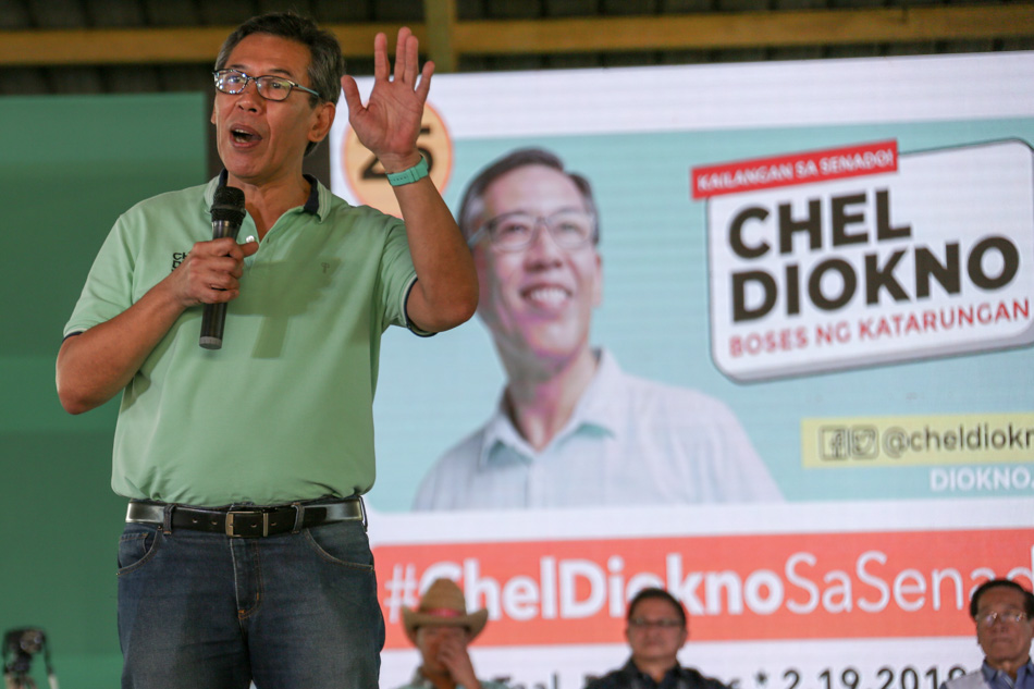 Award-winning director Pepe Diokno gives dad Chelâ€˜s