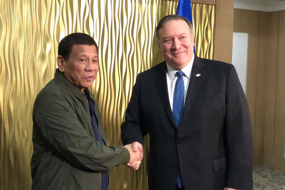 Duterte meets with chief US diplomat Pompeo 1