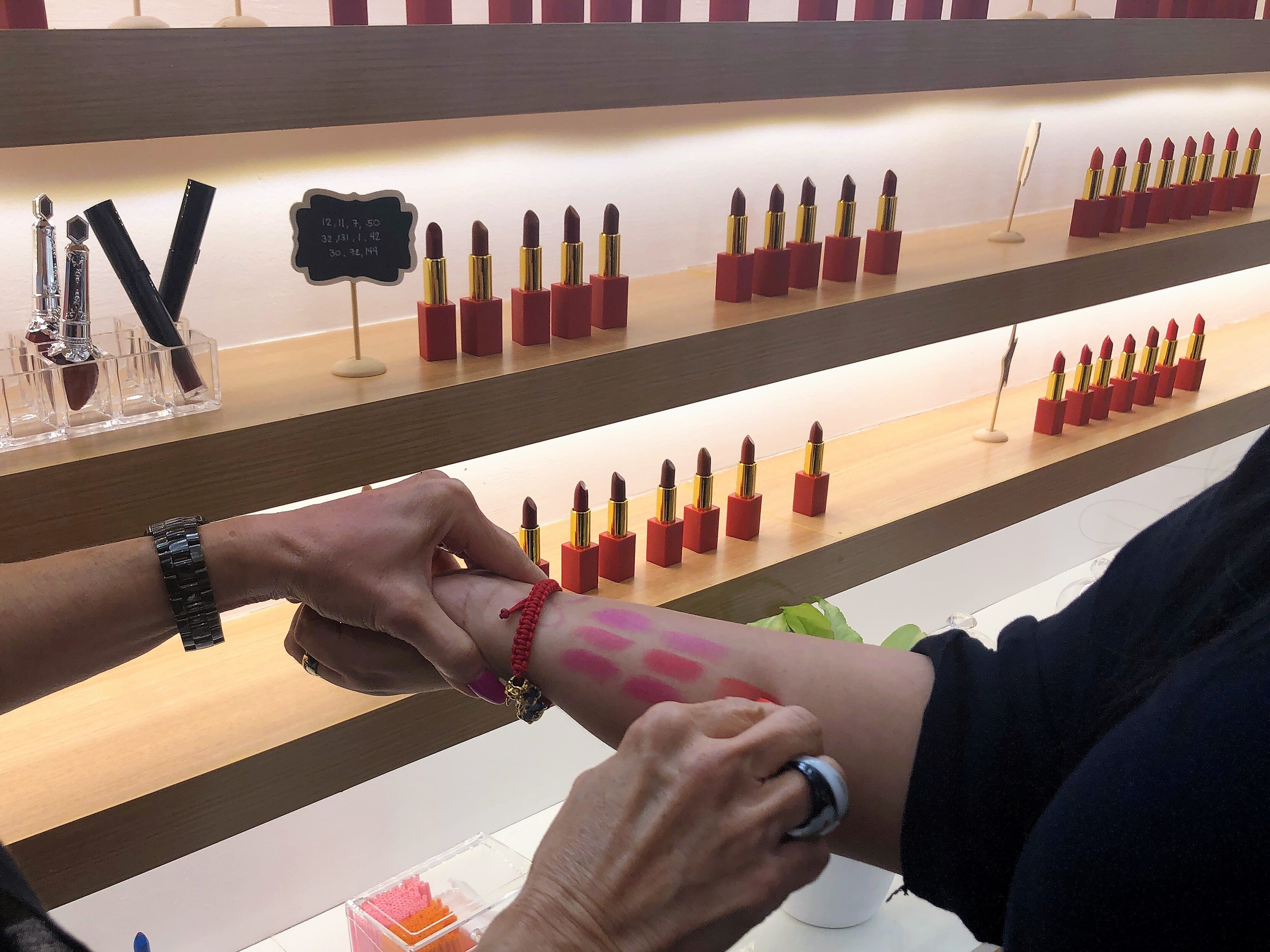 The perfect shade: You can make your own lipstick at this beauty studio 2