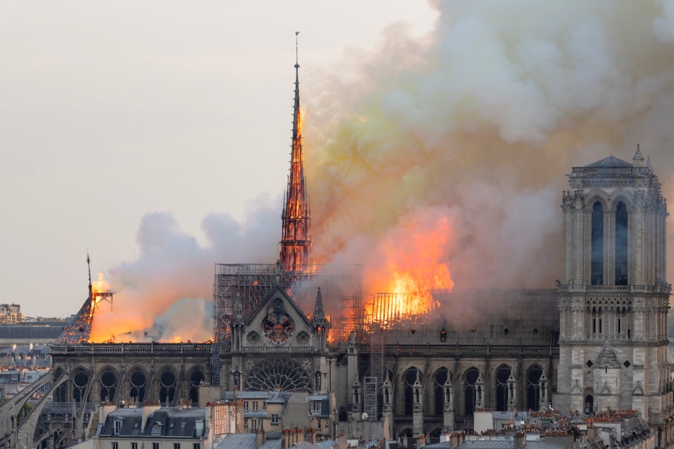 Philippines offers solidarity with France after Notre Dame fire 1