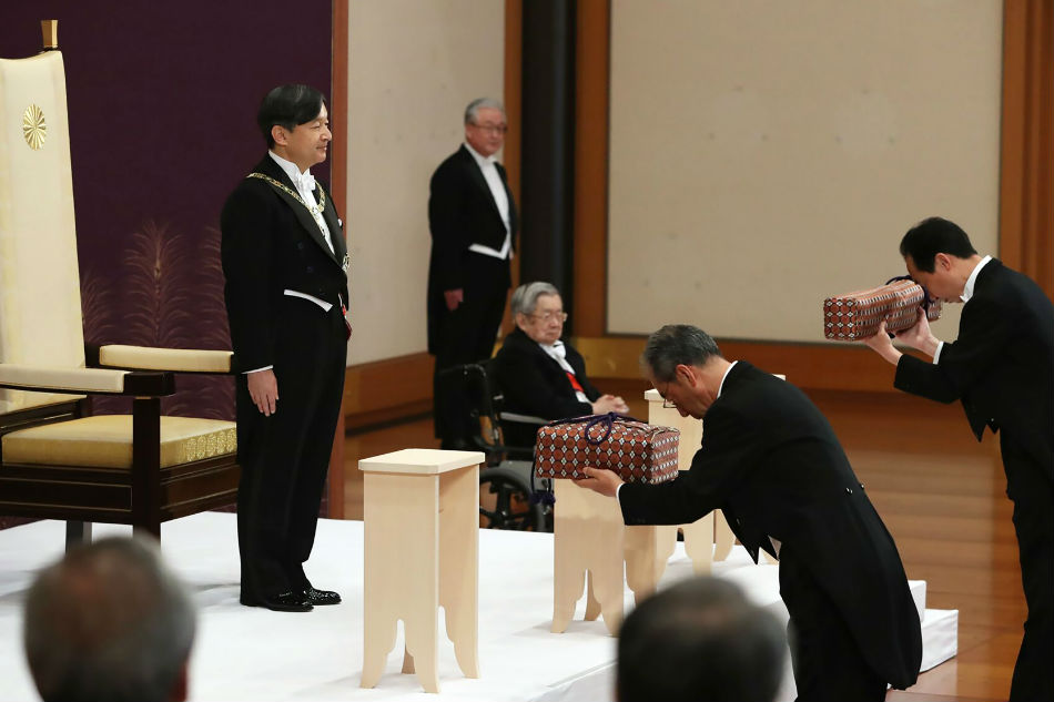 Japan&#39;s new Emperor Naruhito ascends Chrysanthemum Throne 1