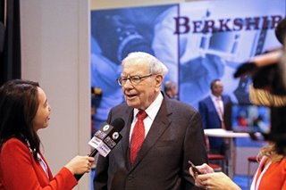 Billionaire Buffett says women's place is in investing