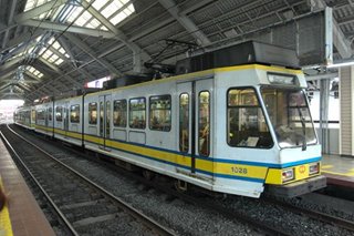 Tren ng LRT-1 nagkaaberya sa Blumentritt Station