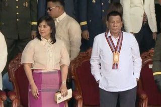 Duterte biniro si Robredo nang magkita sila sa PMA graduation