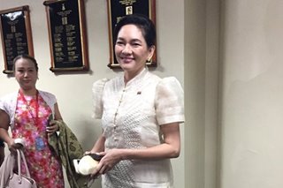 After being told to cover up, Hontiveros calls out netizen