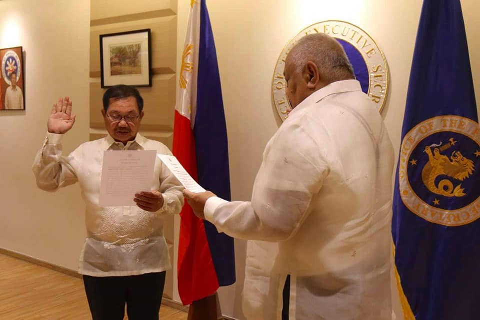 Pi&#241;ol takes oath as Mindanao dev’t agency chief 2