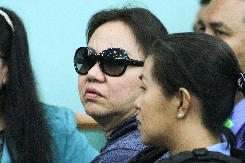 Napoles insists on outright dismissal of Estrada plunder case 1