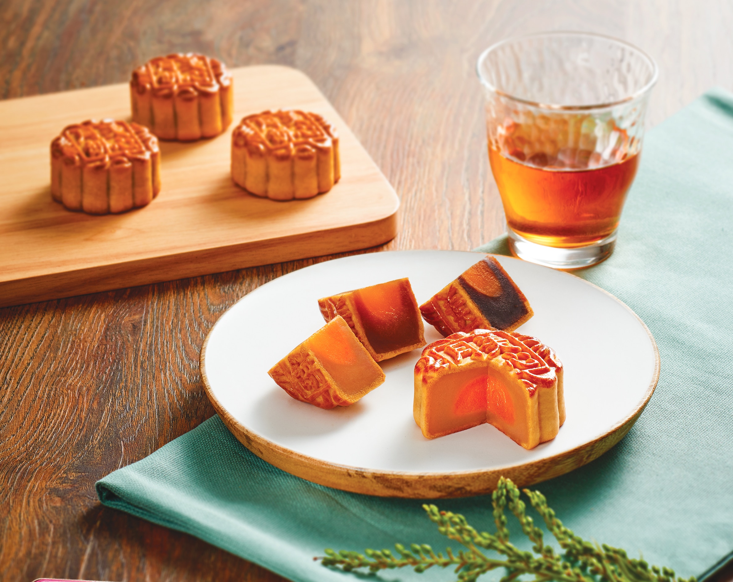 Hong Kong’s MX Mooncake opens pop-up stores for Mid-Autumn Festival 2