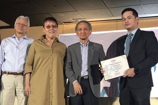 ABS-CBN journalist Christian Esguerra receives CMFR's 2019 award of distinction