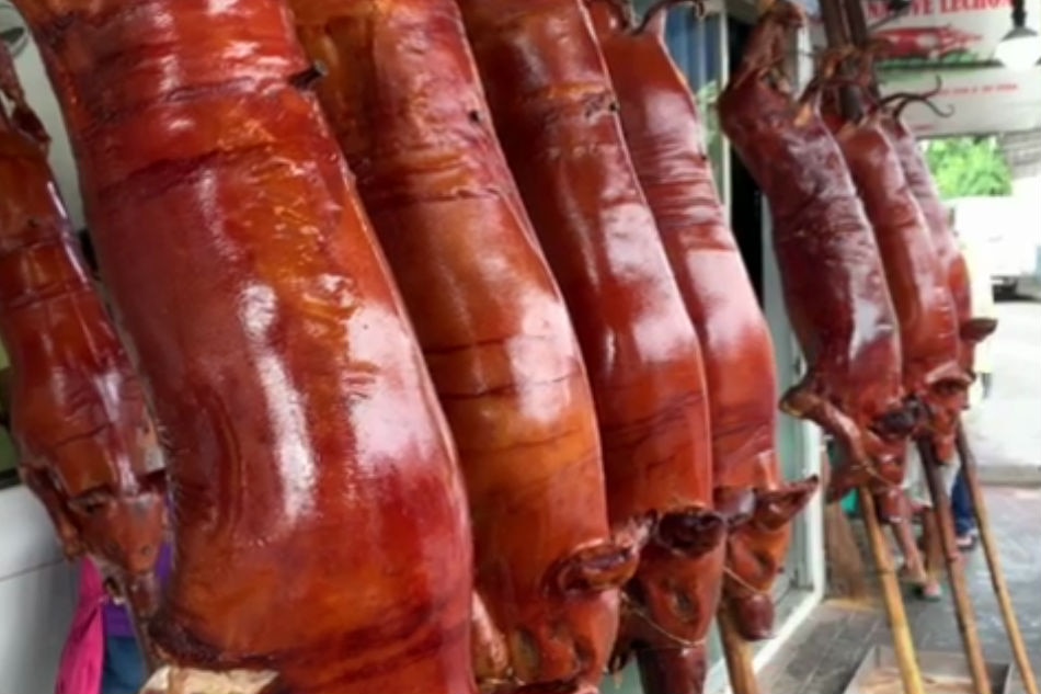 Lechon prices in La Loma have risen as Christmas approaches Filipino News