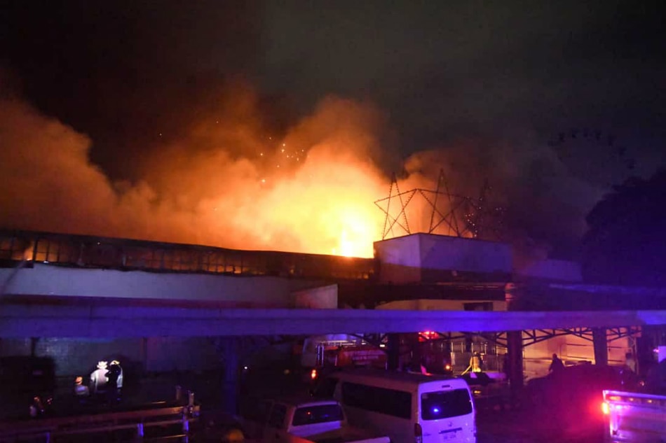 Fire hits Star City in Pasay 1