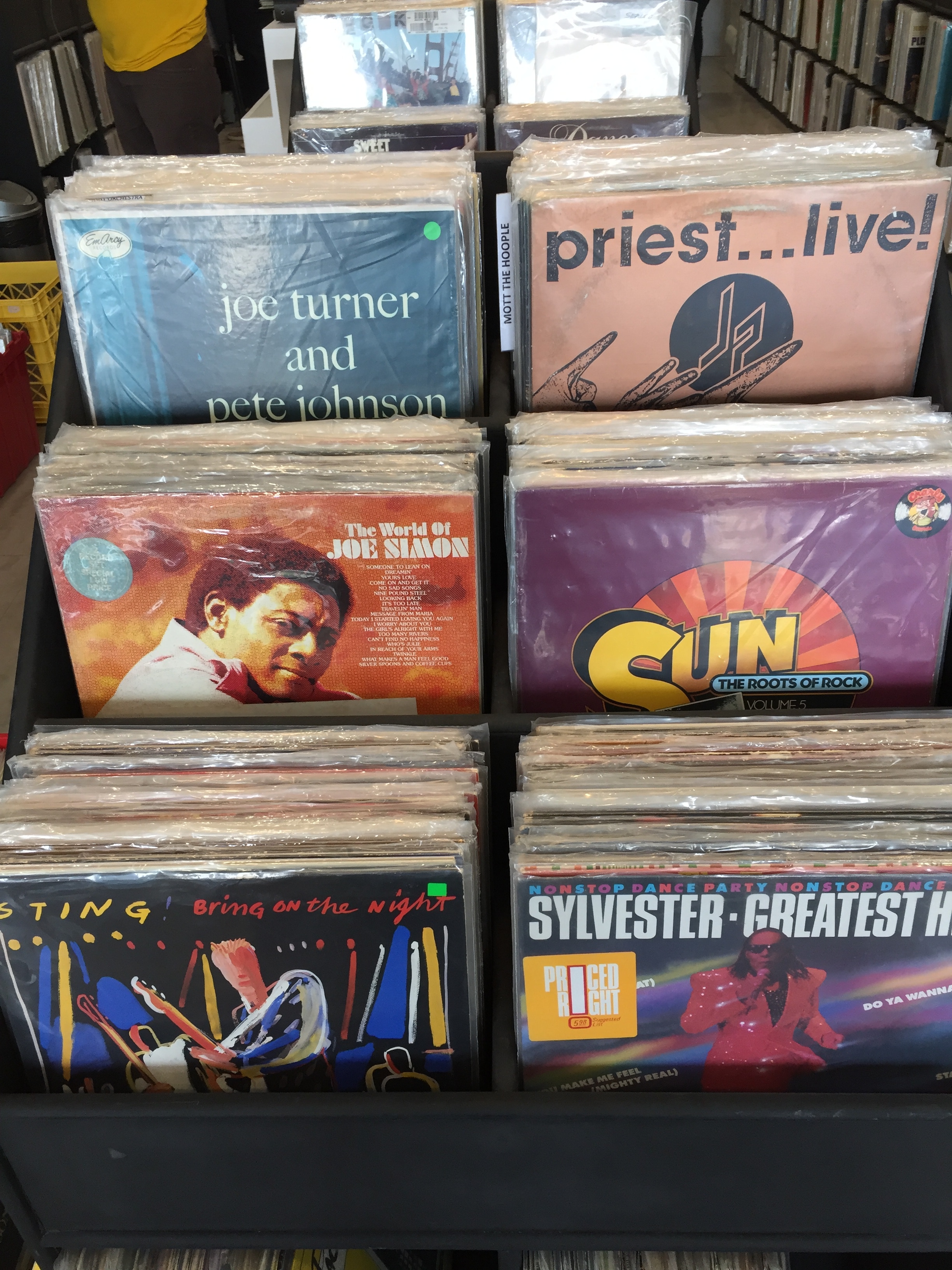 Looking for vinyl? Collectors&#39; fave NEC branches out to BF Paranaque 3